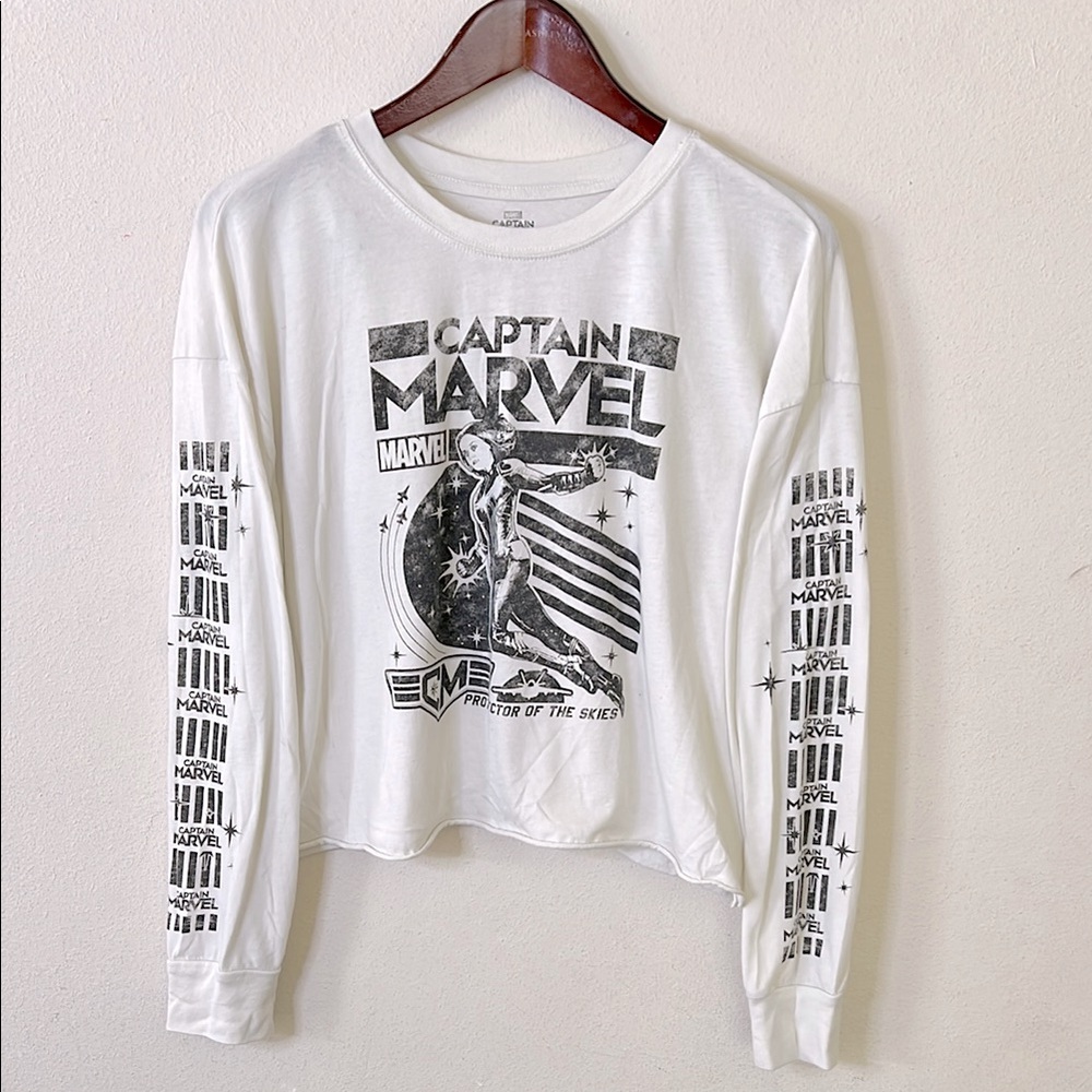 Marvel Captain Marvel Long-Sleeve Cropped Superhero Size 2X Superhero